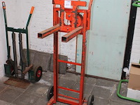 Manuele stapelaar overtoom mmi. maximaal 300 kg. - afbeelding 2 van  2