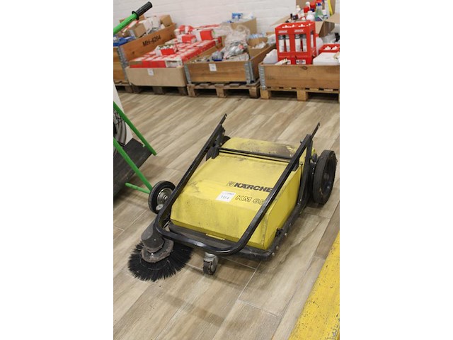 Manuele veegmachine karcher km650. - afbeelding 2 van  2