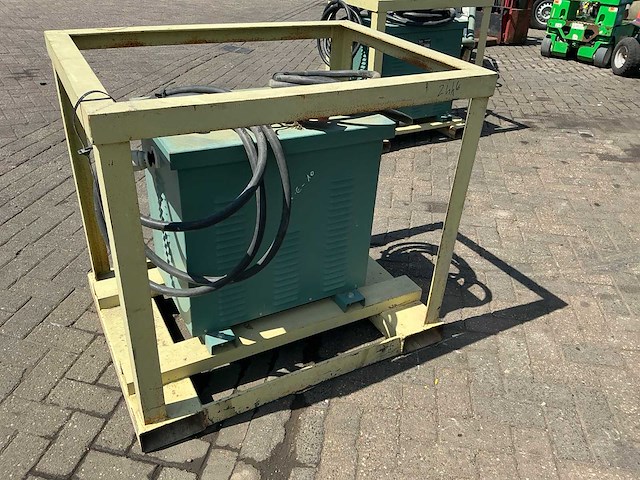 Manumag 400/690 100kva transformator - afbeelding 4 van  8