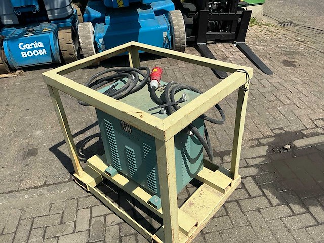 Manumag 400/690 100kva transformator - afbeelding 2 van  2