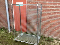 Manuta rolcontainer