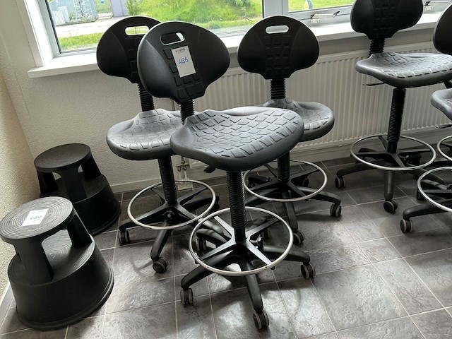 Manutan bureaustoel (3x) - afbeelding 2 van  3
