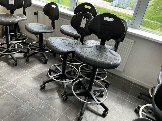 Manutan bureaustoel (4x) - afbeelding 2 van  3