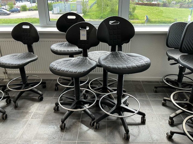 Manutan bureaustoel (4x) - afbeelding 3 van  3