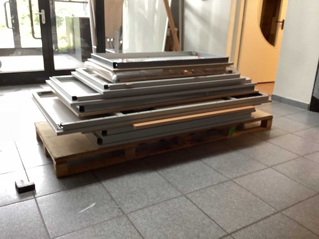 Manutan diverse kantinetafels en bladen (10x) - afbeelding 11 van  17