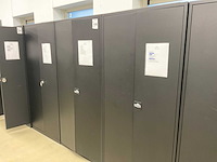 Manutan dossierkast inclusief inhoud (2x) - afbeelding 1 van  10