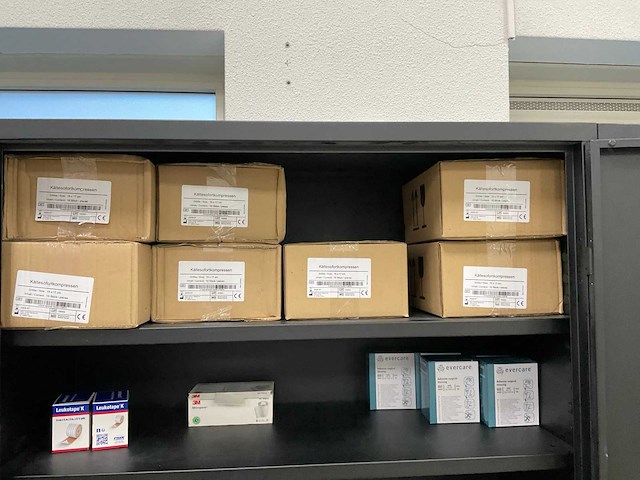 Manutan dossierkast inclusief inhoud (2x) - afbeelding 4 van  10