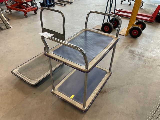 Manutan etagewagen (2x) - afbeelding 1 van  3