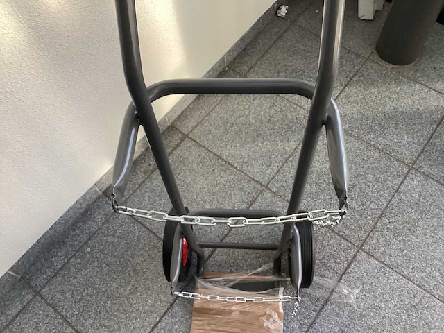 Manutan expert steekwagen voor fles - afbeelding 4 van  4