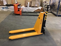 Manutan hand hydraulische palletwagen - afbeelding 1 van  6