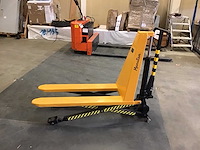 Manutan hand hydraulische palletwagen - afbeelding 3 van  6