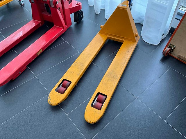Manutan hydraulische handpalletwagen 2018 - afbeelding 2 van  5