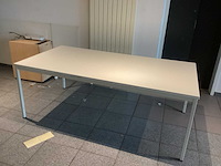 Manutan kantinetafel - afbeelding 1 van  4