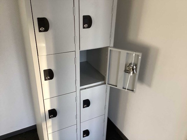 Manutan lockerkast 10 deuren - afbeelding 3 van  4