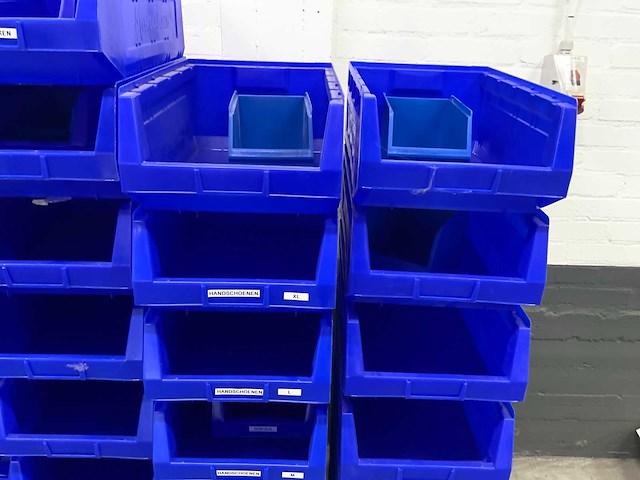 Manutan magazijnbakken (49x) - afbeelding 5 van  7