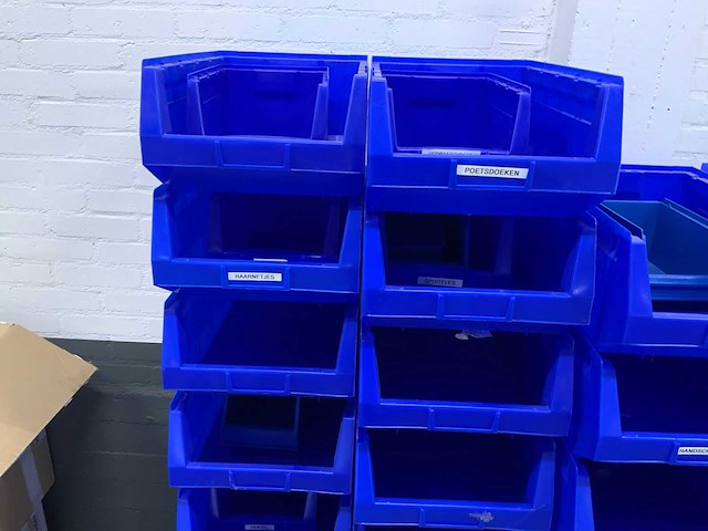 Manutan magazijnbakken (49x) - afbeelding 6 van  7