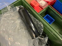 Manutan magazijnbakken met werkplaatsmaterialen (45x) - afbeelding 9 van  16