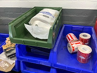 Manutan magazijnbakken met werkplaatsmaterialen (45x) - afbeelding 15 van  16