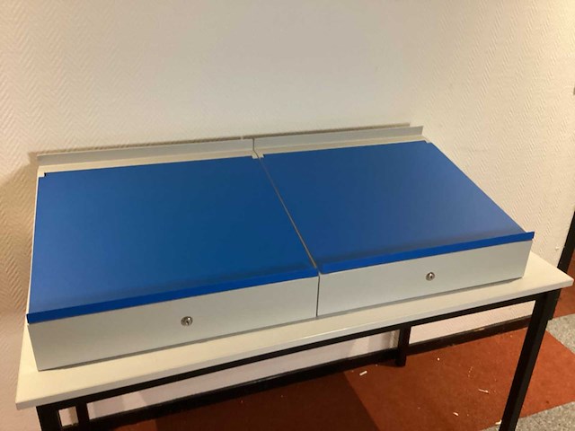 Manutan opzet lessenaars (2x) - afbeelding 1 van  5