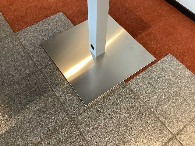 Manutan statafel - afbeelding 8 van  11