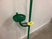 Manutan veiligheidsdouche - afbeelding 2 van  4