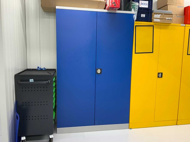 Manutan werkplaats kast - afbeelding 1 van  7