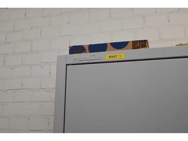 Manutan werkplaatskast - afbeelding 3 van  4