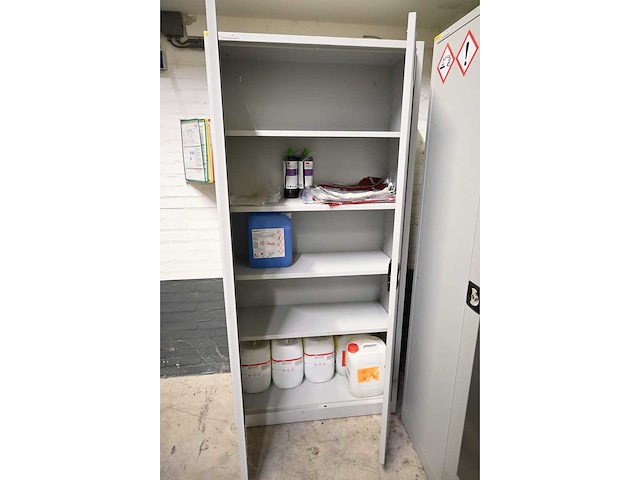Manutan werkplaatskast - afbeelding 3 van  3