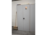 Manutan werkplaatskast - afbeelding 2 van  4