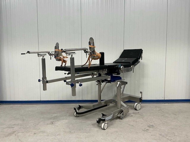 Maquet - 1145.60a0 - operatietafel - afbeelding 1 van  3