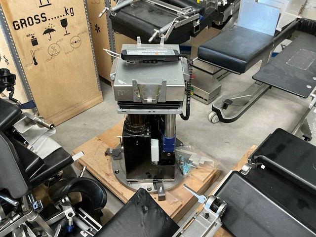 Maquet - diverse operatietafel onderdelen - afbeelding 7 van  11