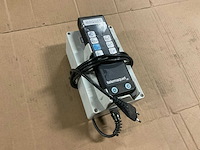 Maquet 3110.26a9 remote control with charger - afbeelding 1 van  3