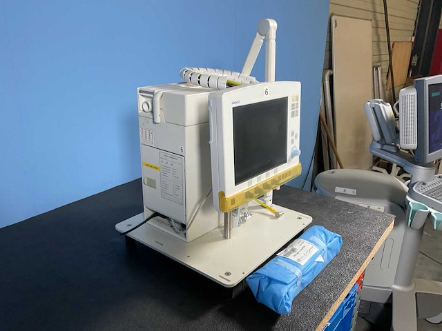 Maquet critical care - servo i / 6487800 beademingstoestel - 2009 - afbeelding 3 van  7