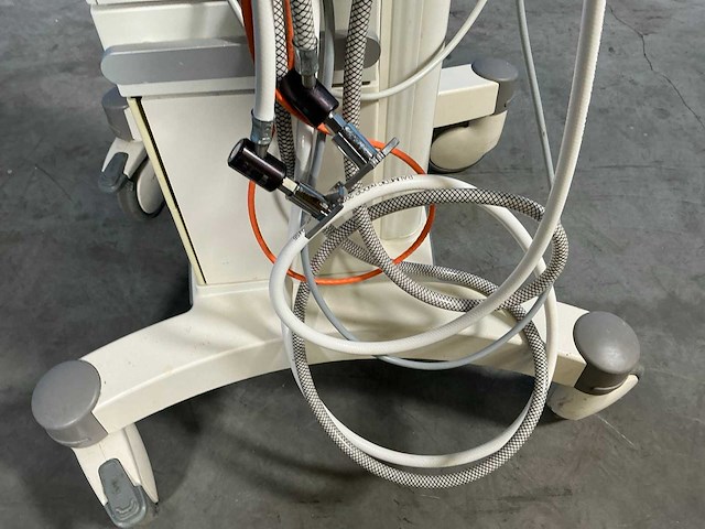 Maquet servo ventilatie machine - afbeelding 2 van  21