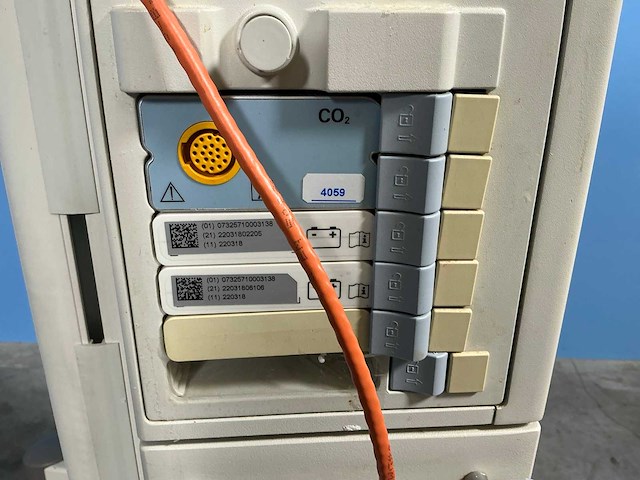 Maquet servo ventilatie machine - afbeelding 10 van  21