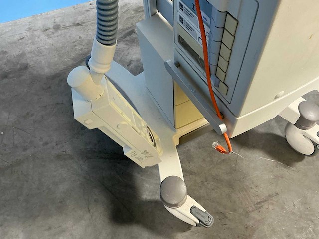 Maquet servo ventilatie machine - afbeelding 19 van  21