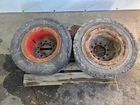 Marangoni - heftruck bandenset 300-15/8.00 - afbeelding 3 van  6