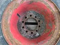 Marangoni - heftruck bandenset 300-15/8.00 - afbeelding 4 van  6