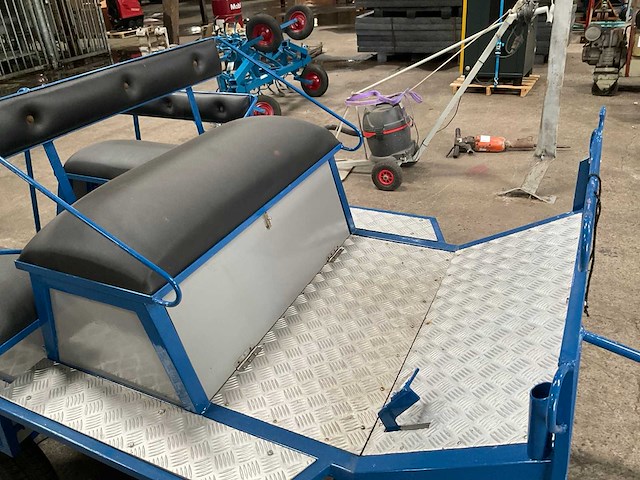 Marathon menwagen - afbeelding 9 van  12