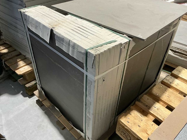 Marca corona 750x750 vloertegel 32m² - afbeelding 6 van  8