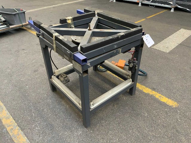 Marcapiù s.r.l banco pulizia vertri pneumatische raamreinigingstafel - afbeelding 3 van  7