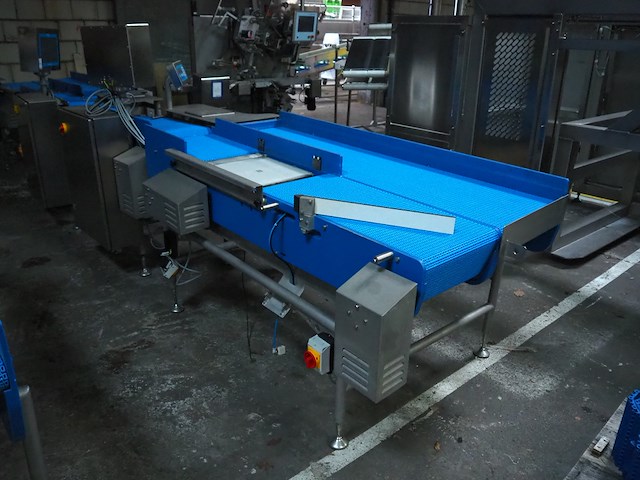 Marco - afbeelding 11 van  17