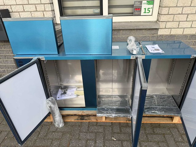 Marecos - 3 deurs + 2 laden ongebruikt - koelwerkbank - afbeelding 2 van  4