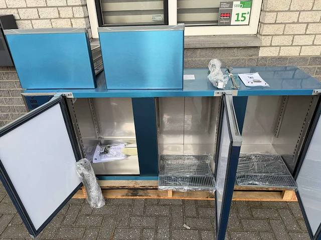 Marecos - 3 deurs + 2 laden ongebruikt - koelwerkbank - afbeelding 3 van  7
