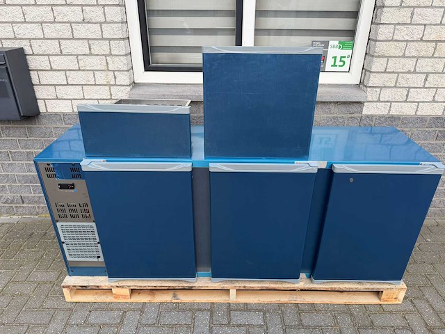 Marecos - 3 deurs + 2 laden ongebruikt - koelwerkbank - afbeelding 1 van  7