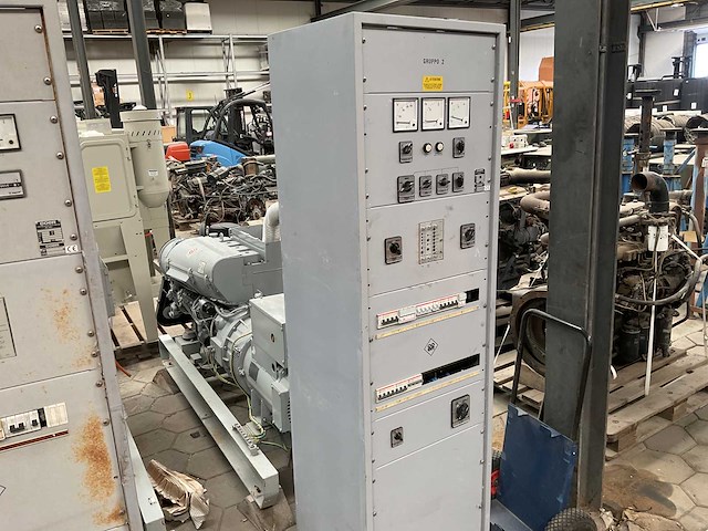 Marellimotori m7b 200 sa generator - afbeelding 12 van  15