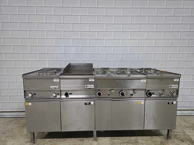 Mareno - complete elektrische rvs bakkooklijn / frituur - afbeelding 1 van  10