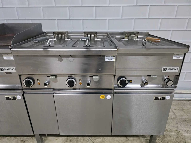 Mareno - complete elektrische rvs bakkooklijn / frituur - afbeelding 9 van  10