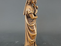 Maria met het kindje jezus - afbeelding 3 van  5