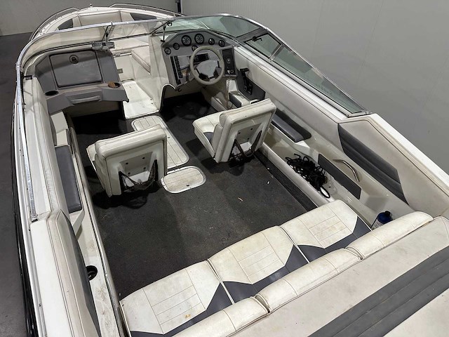 Mariah shabah mercruiser 5.7/v8 alpha one speedboot 36-71-yd incl trailer met kenteken 75-wh-fv - afbeelding 6 van  28